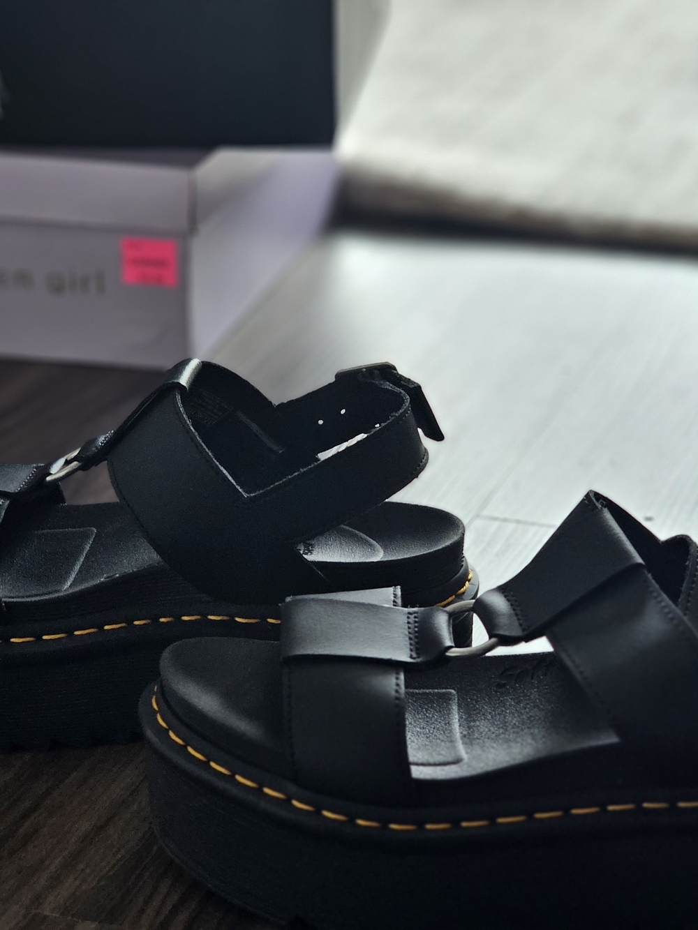 Dr. Martens Francis Black Platform Sandals with Yellow Stitching UK6/US8 - Picture 5 of 6